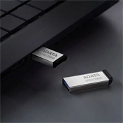 ADATA UR350 USB 3.2 Gen1 Type-A 128GB fekete