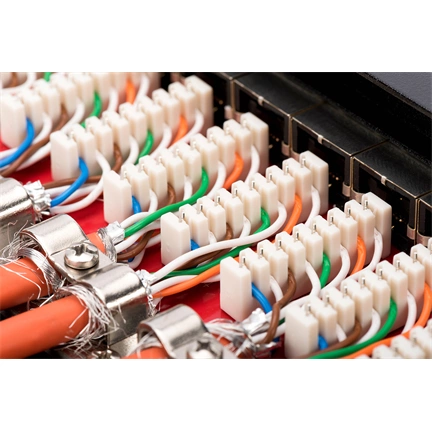 DIGITUS CAT6A HD 12port asztali fekete árnyékolt Patch Panel