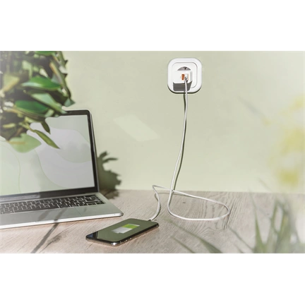 DIGITUS DA-10061 2 port USB Type-A 15.5W töltőadapter