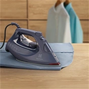Electrolux E6SI1-4MN gőzölős vasaló