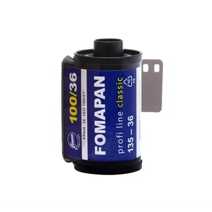 Foma Fomapan 100 135-36 Fekete-Fehér Negatív Kisfilm