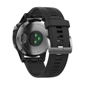 Garmin Fenix 5 010-01688-03 fekete