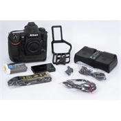 Használt Nikon D4 váz sn:2018351