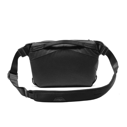 PEAK DESIGN Everyday Sling 6L v2 - Fekete
