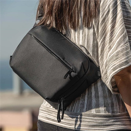 PEAK DESIGN Everyday Sling 6L v2 - Fekete