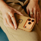 PEAK DESIGN Mobile Everyday Clarino Case iPhone 17 Pro - Tan