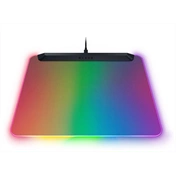 Razer Firefly V2 Pro egérpad - 15 zónás teljes RGB Chroma világítás, 360x278mm, fekete Razer Firefly V2 Pro egérpad - 15 zónás teljes RGB Chroma világítás, 360x278mm, fekete
