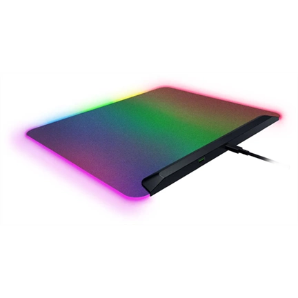 Razer Firefly V2 Pro egérpad - 15 zónás teljes RGB Chroma világítás, 360x278mm, fekete Razer Firefly V2 Pro egérpad - 15 zónás teljes RGB Chroma világítás, 360x278mm, fekete