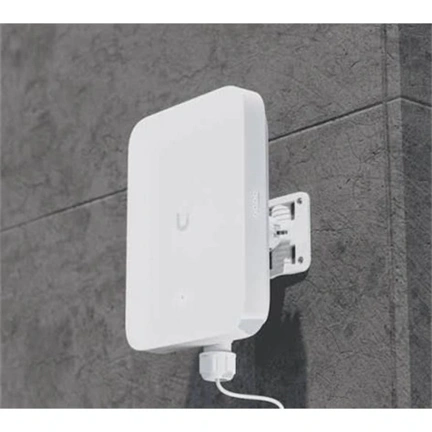 Ubiquiti UniFi 5G Max Outdoor